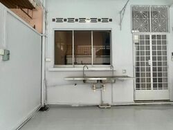 Lowland Road (D19), Terrace #464667011